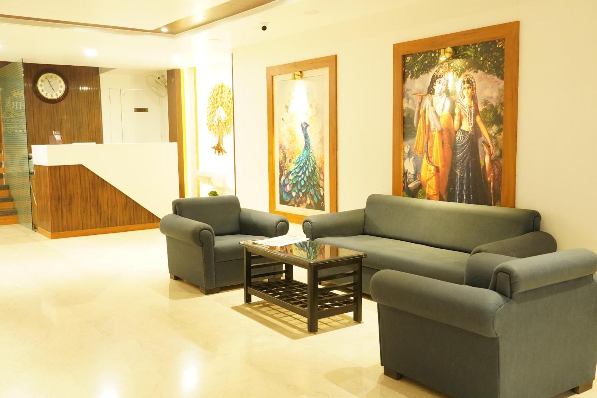 Hotel Eleven Heights بوبال المظهر الخارجي الصورة